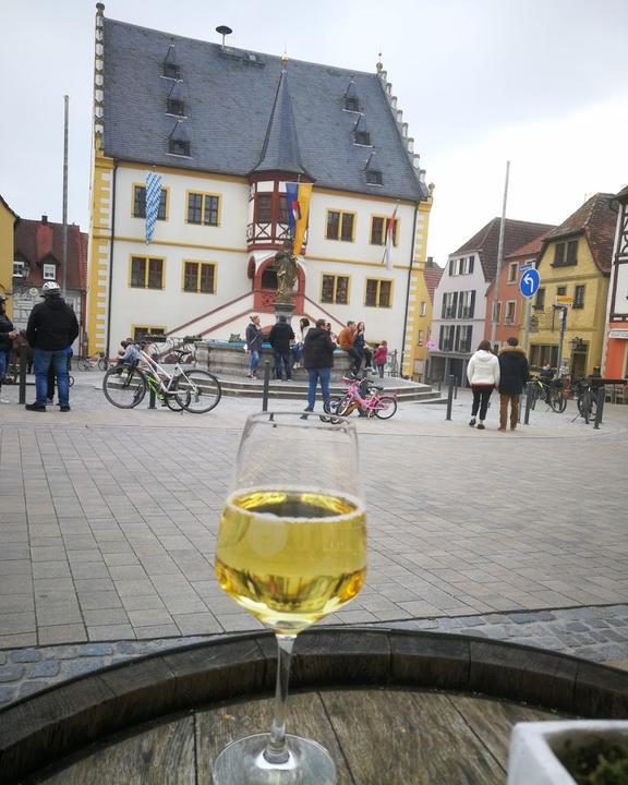 mainwein das Weinbistro in Volkach